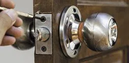 Amber Locksmith Store Vero Beach, FL 772-318-4783 Amber Locksmith Store Vero Beach, FL 772-318-4783 - Emergency-unlock