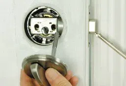 Amber Locksmith Store Vero Beach, FL 772-318-4783 - Lock-replace